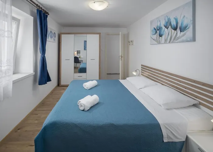 Apartments By The Sea Zambratija, Umag - 2557