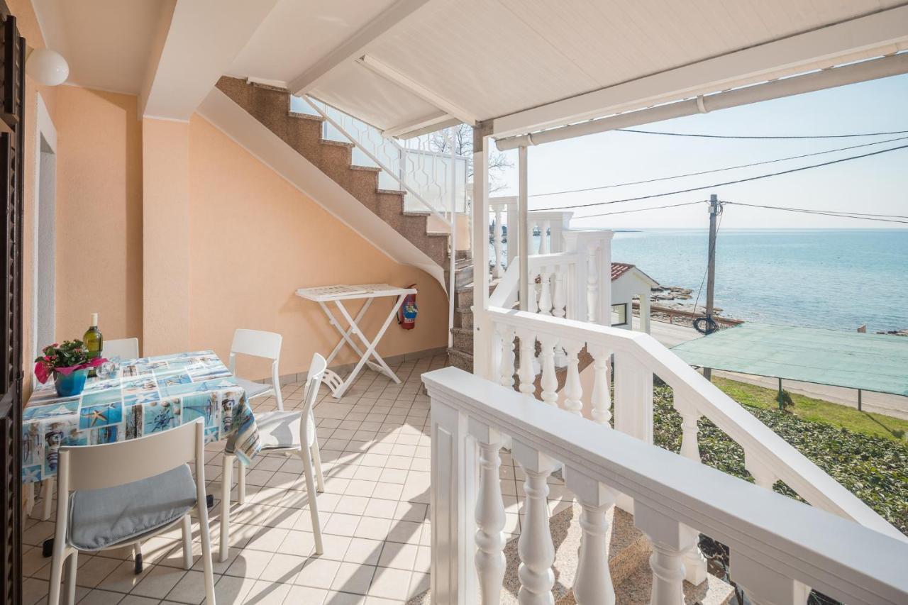 Apartments By The Sea Zambratija, Umag - 2557 *